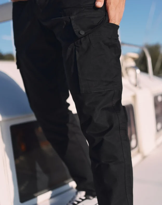 Cargo black edition