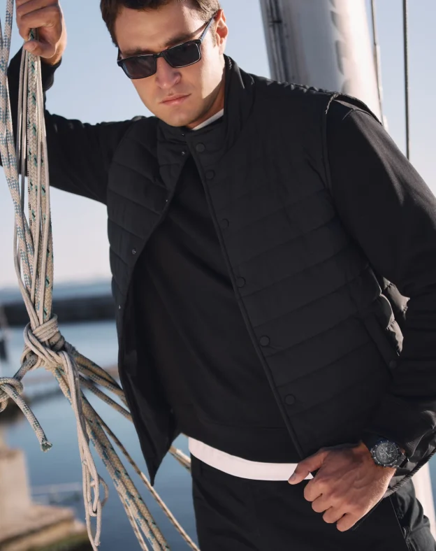 Vest black edition