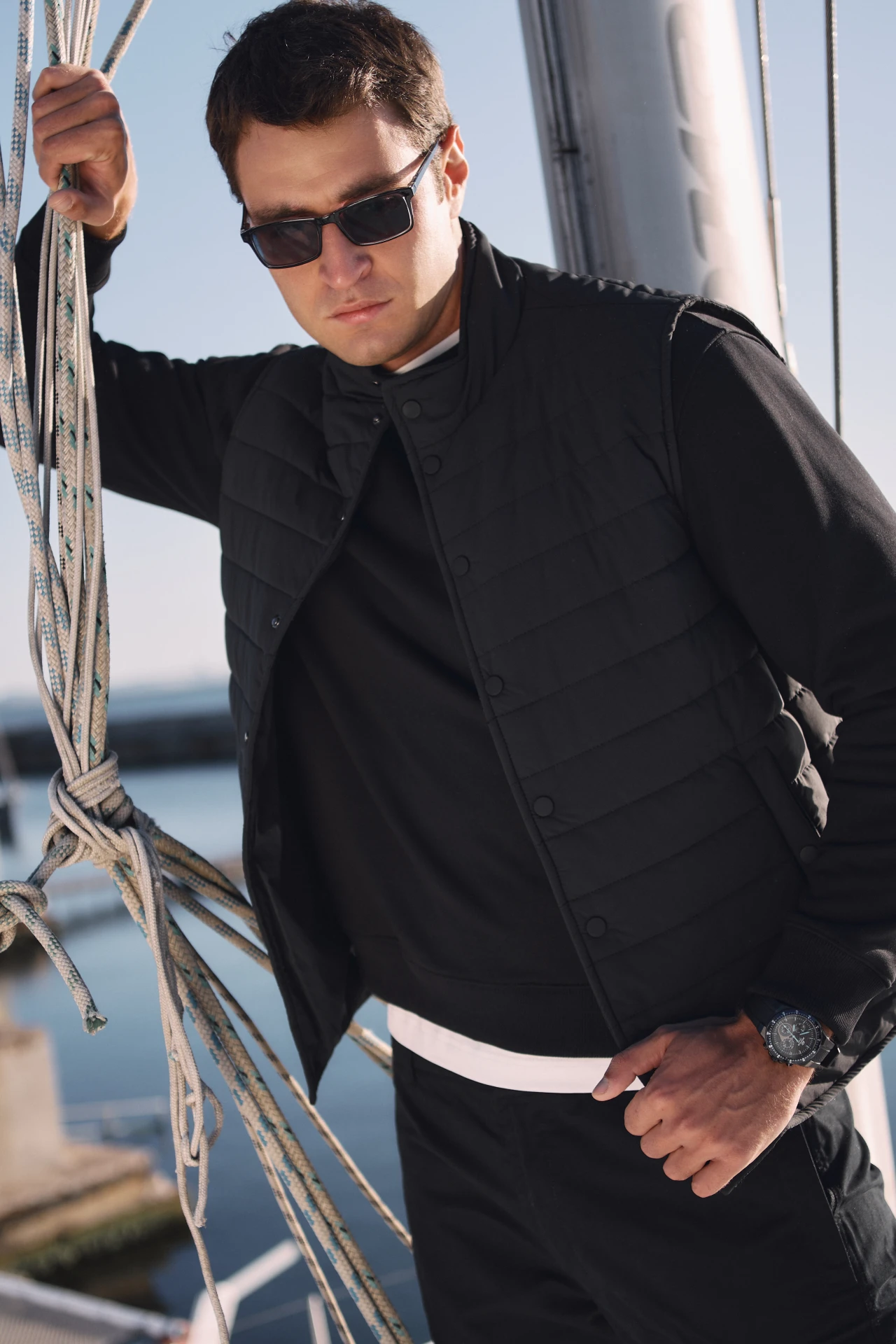 Vest black edition